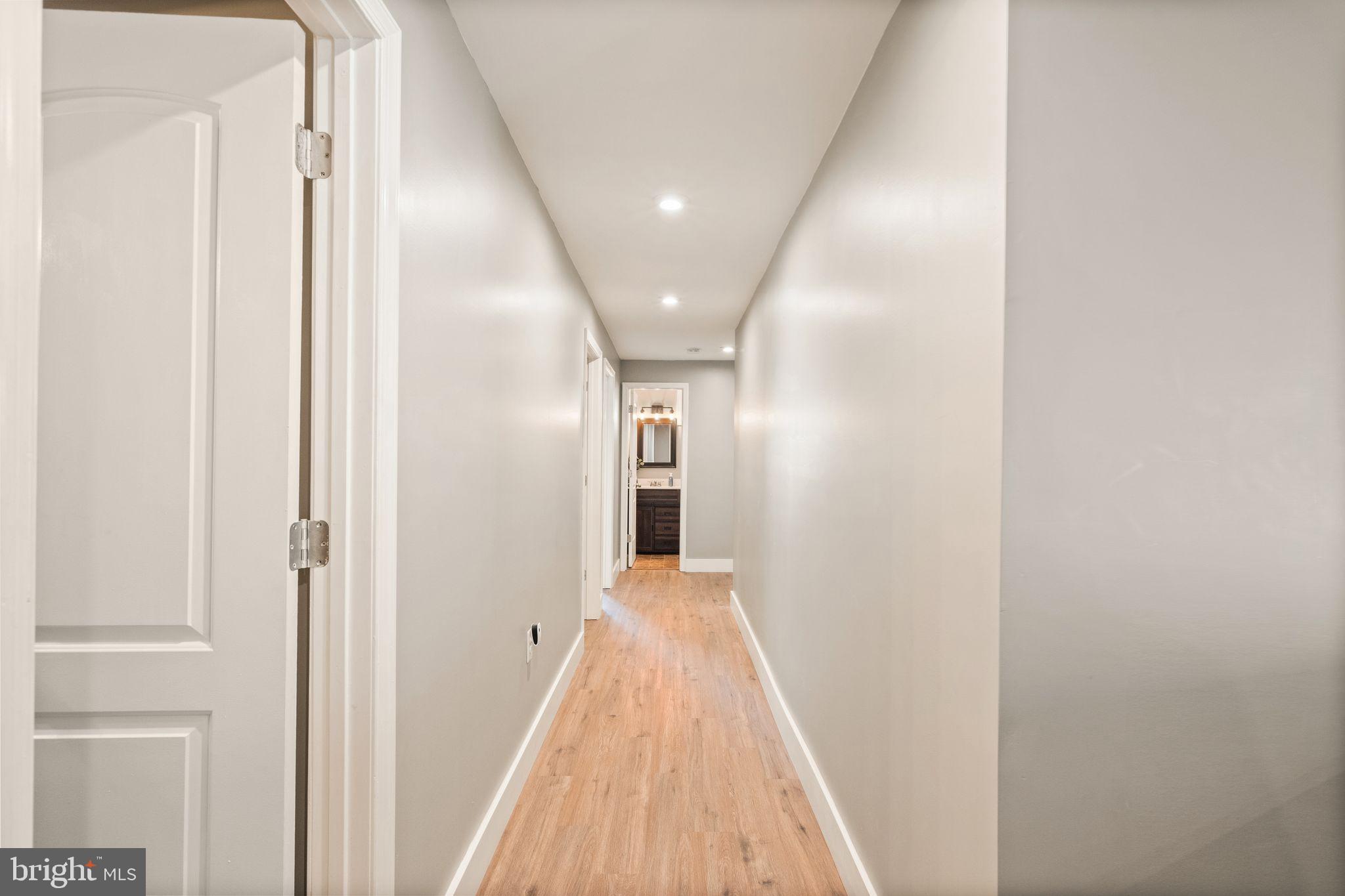 8518 Thomas Drive Manassas, VA 20110 - Photo 31 of 43