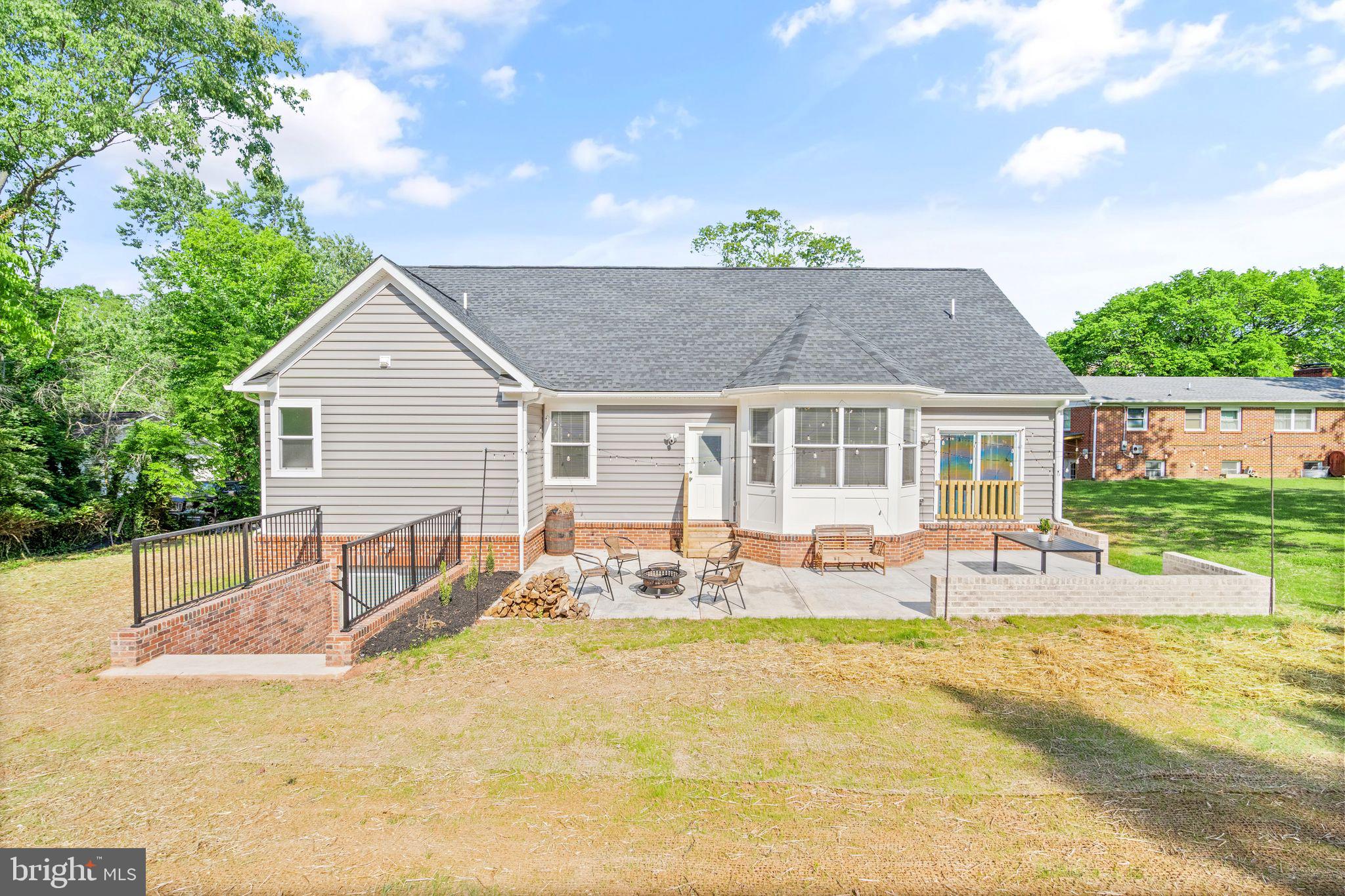 8518 Thomas Drive Manassas, VA 20110 - Photo 42 of 43