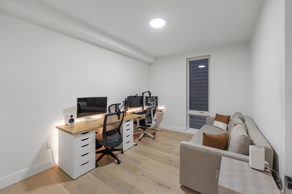 101 Condor Street, Unit 301 Boston, MA 02128 - Photo 8 of 19