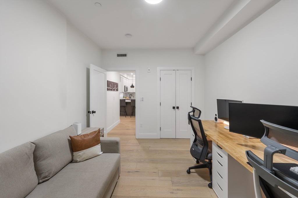 101 Condor Street, Unit 301 Boston, MA 02128 - Photo 10 of 19