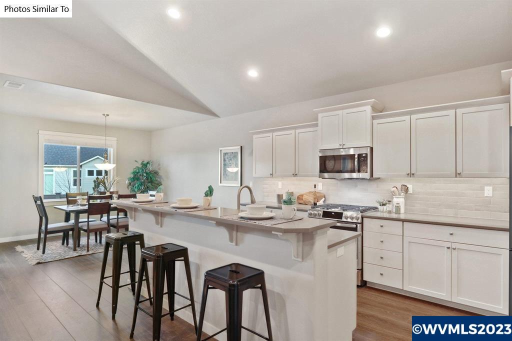564 Southeast Fowler Street Dallas, OR 97338 - Photo 4 of 10 Gallery Image 4