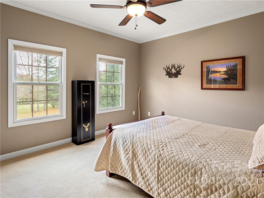 44 Parker Road Canton, NC 28716 - Photo 18 of 38 Gallery Image 18