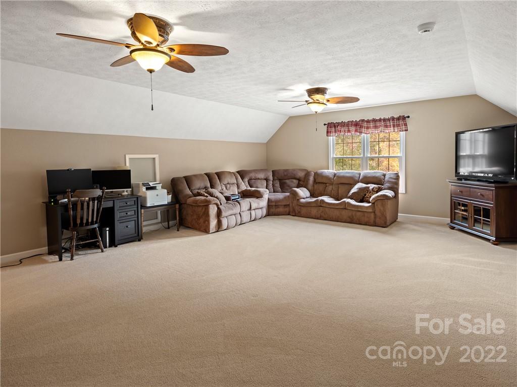 44 Parker Road Canton, NC 28716 - Photo 21 of 38 Gallery Image 21