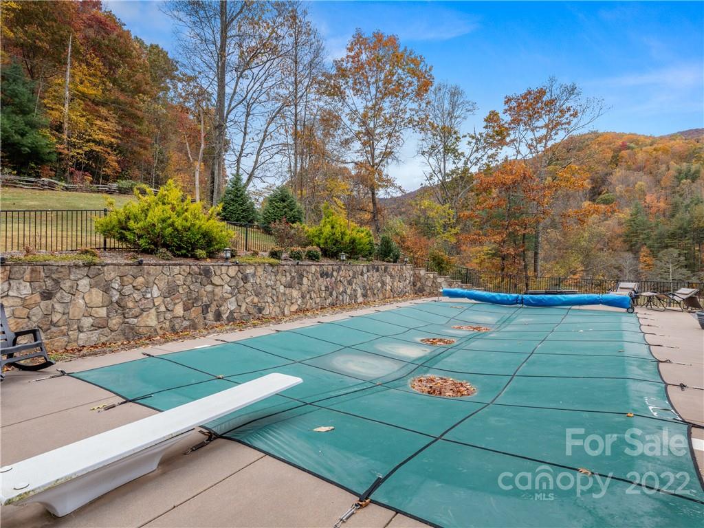 44 Parker Road Canton, NC 28716 - Photo 25 of 38 Gallery Image 25