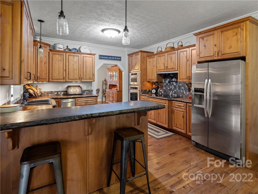 44 Parker Road Canton, NC 28716 - Photo 8 of 38 Gallery Image 8