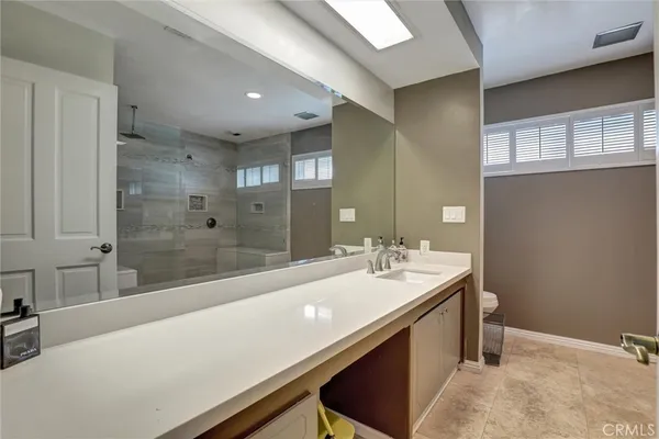 $5,600 | 5625 VÃa Junipero Serra, Riverside, CA 92506