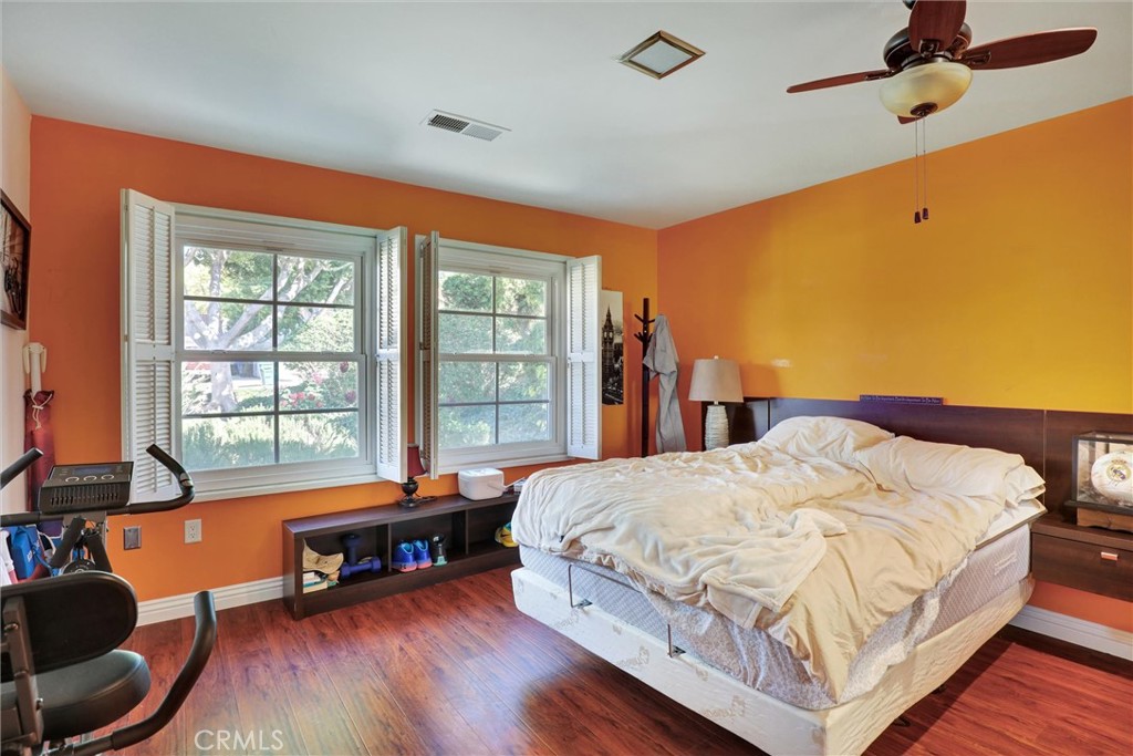 5625 Vía Junipero Serra Riverside, CA 92506 - Photo 22 of 27 3rd bedroom