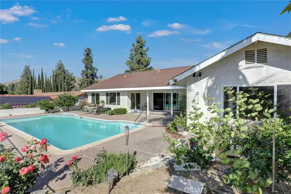 $5,600 | 5625 VÃa Junipero Serra, Riverside, CA 92506