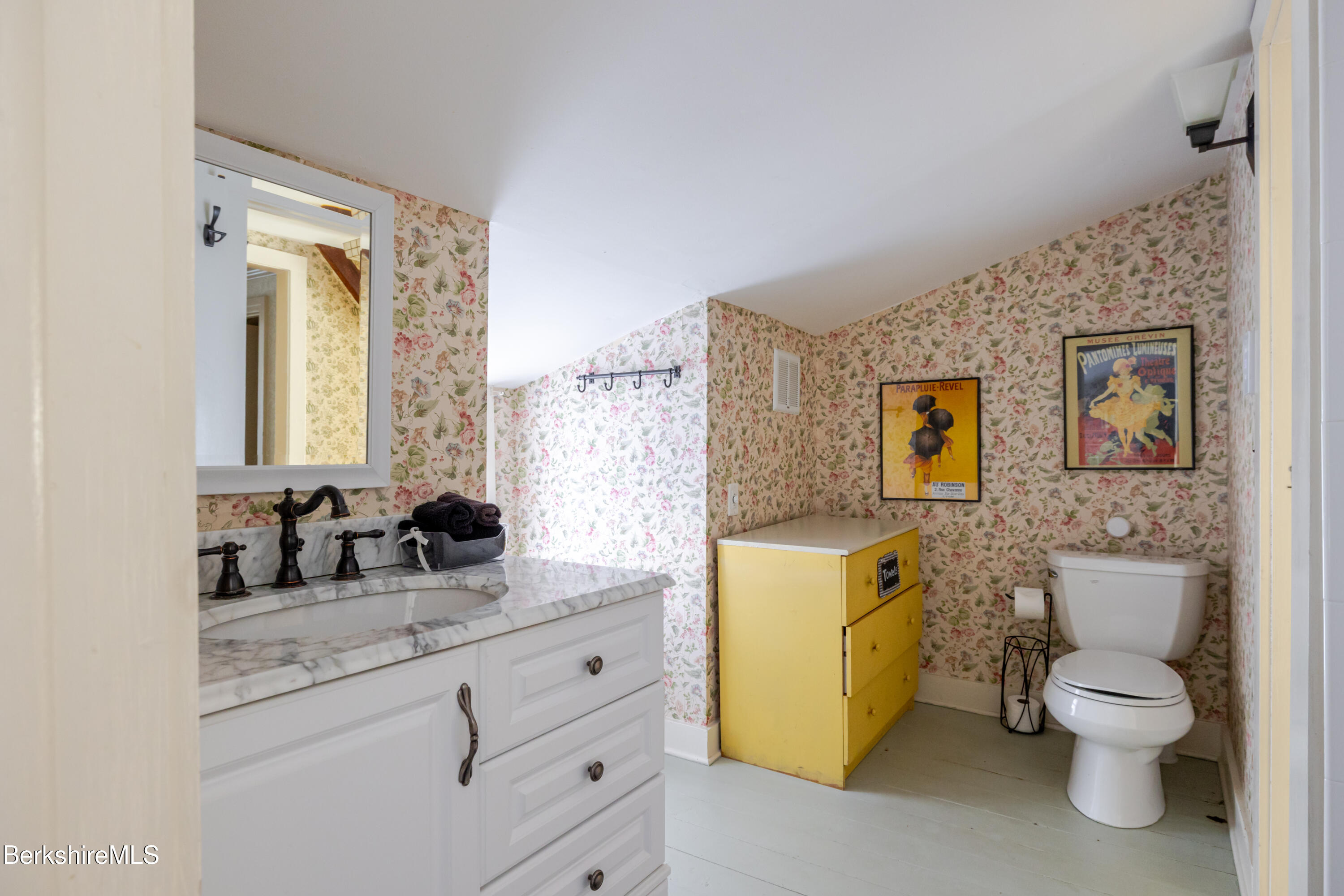 3 Lake Buel Road Great Barrington, MA 01230 - Photo 44 of 58 Bathroom 4