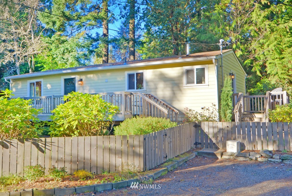 1316 Morgan Road Northwest Bremerton, WA 98312 - Photo 1 of 17 Gallery Image 1