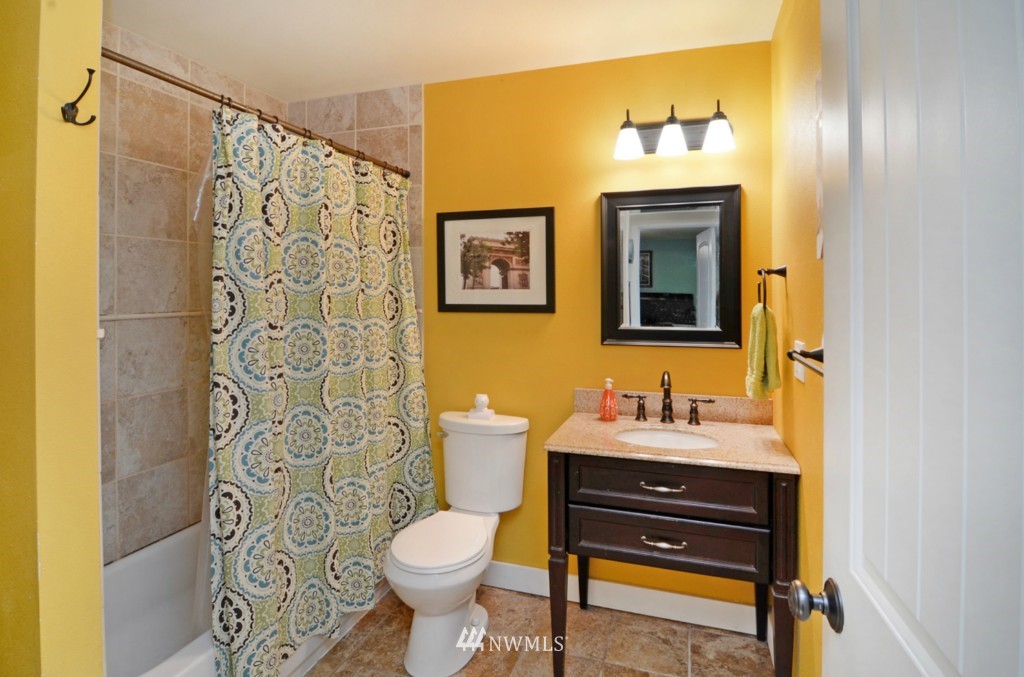 1316 Morgan Road Northwest Bremerton, WA 98312 - Photo 7 of 17 Gallery Image 7