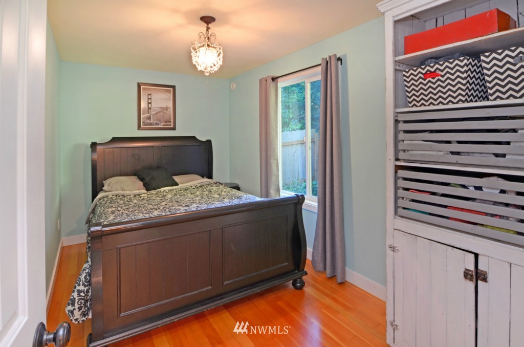 1316 Morgan Road Northwest Bremerton, WA 98312 - Photo 8 of 17 Gallery Image 8