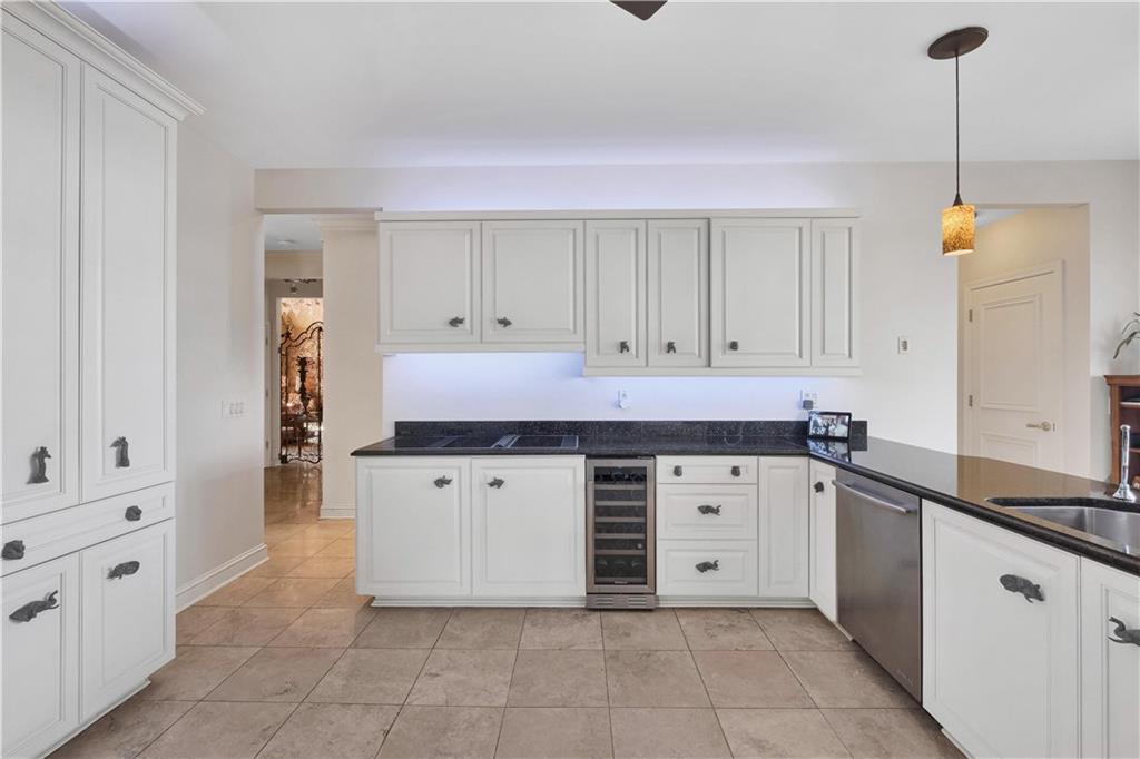 1010 Powers Run Road Pittsburgh, PA 15238 - Photo 8 of 25 Gallery Image 8