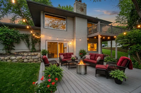 $937,500 | 3250 Williams Lane, Mound, MN 55364