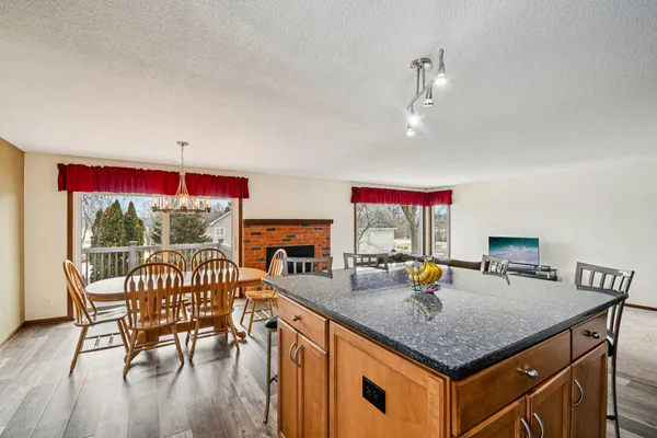 $927,500 | 3250 Williams Lane, Mound, MN 55364
