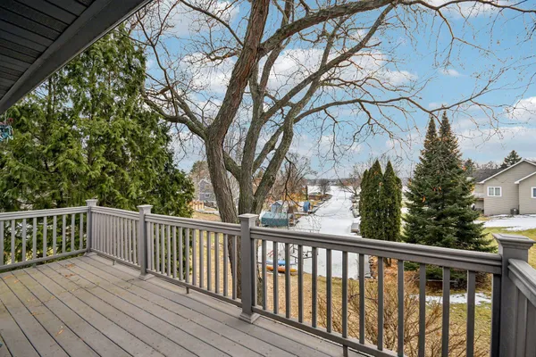 $927,500 | 3250 Williams Lane, Mound, MN 55364