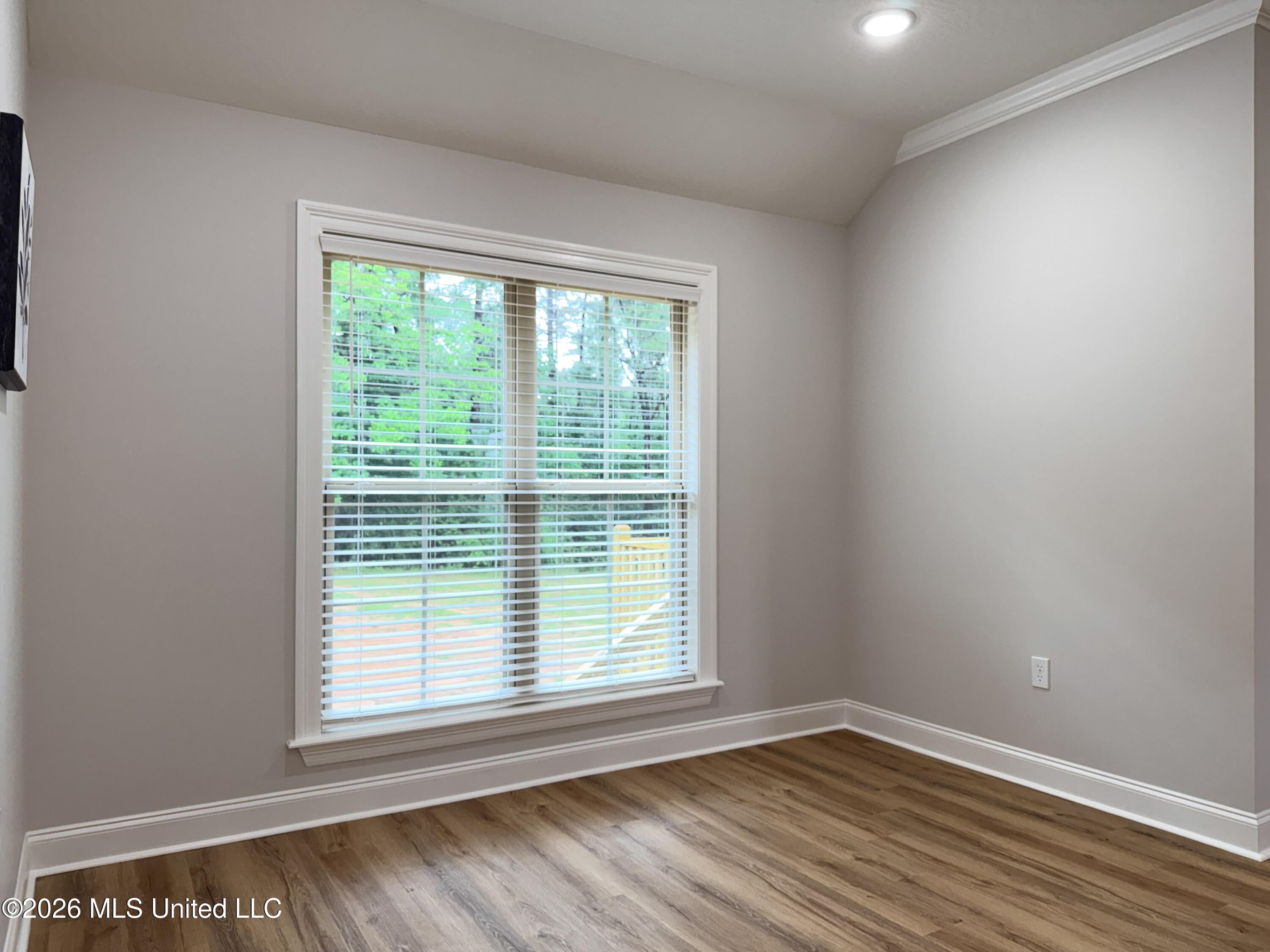 64 Meadow Breeze Road Sumrall, MS 39482 - Photo 14 of 37 4- Dining Area
