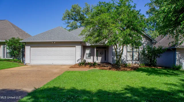 $249,500 | 414 Spike Ridge, Canton, MS 39046