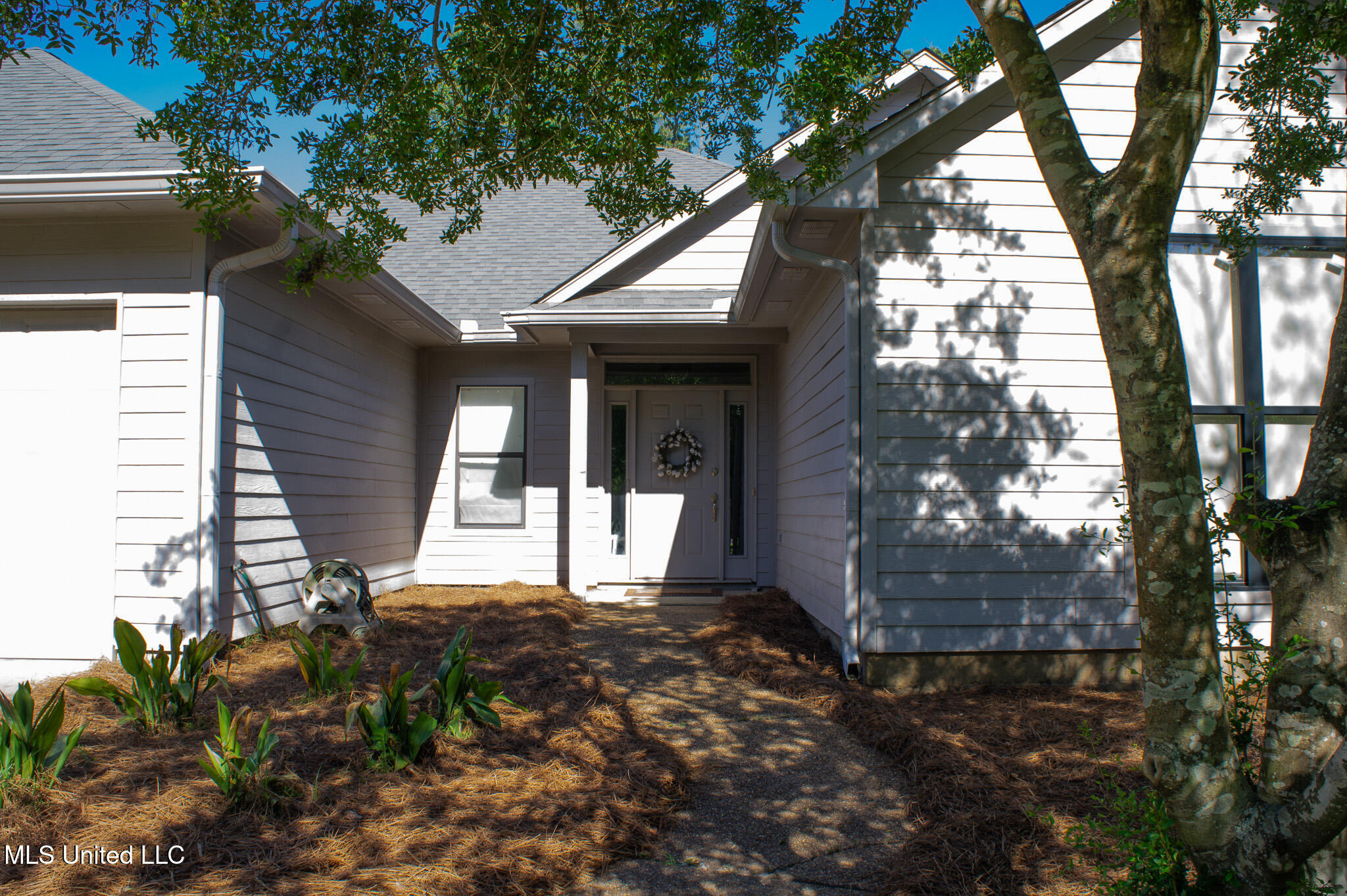 414 Spike Ridge Canton, MS 39046 - Photo 6 of 66 DSC05185