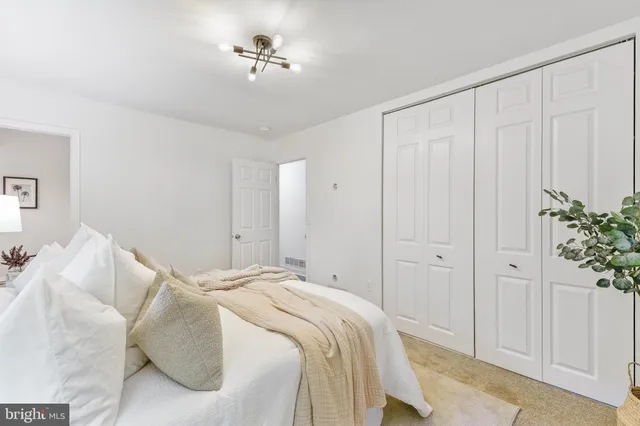 $499,000 | 1013 Plum Creek Drive, Crownsville, MD 21032