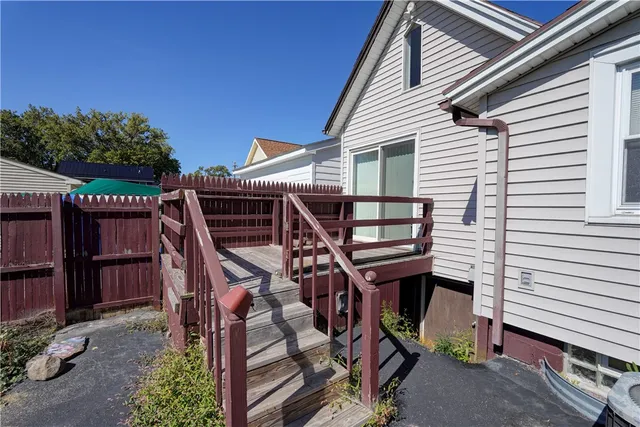 $174,900 | 2331 Edgemere Drive, Greece, NY 14612