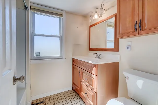 $174,900 | 2331 Edgemere Drive, Greece, NY 14612