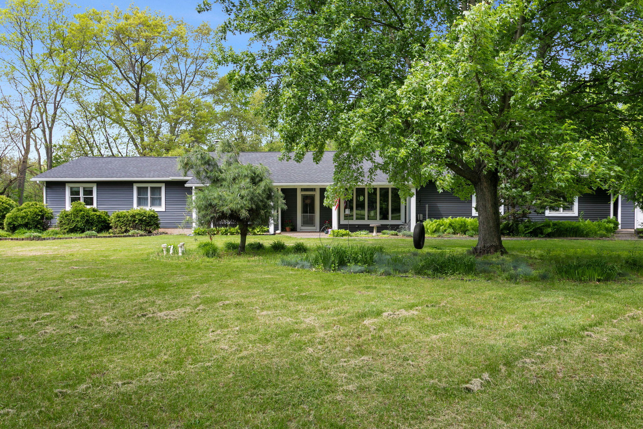70150 Sherman Road Edwardsburg, MI 49112 - Photo 29 of 43 25-web-or-mls-001 (25)