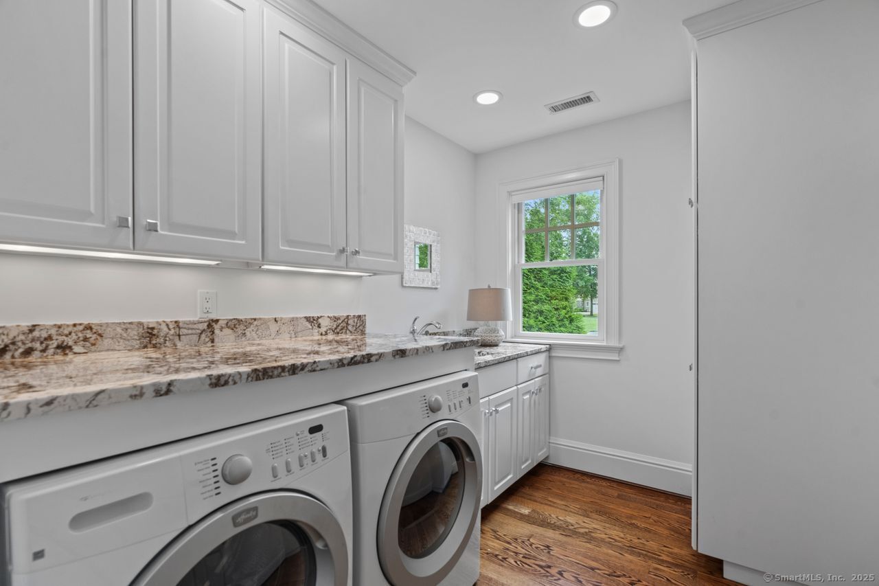 205 Fox Hopyard Road East Haddam, CT 06423 - Photo 34 of 40