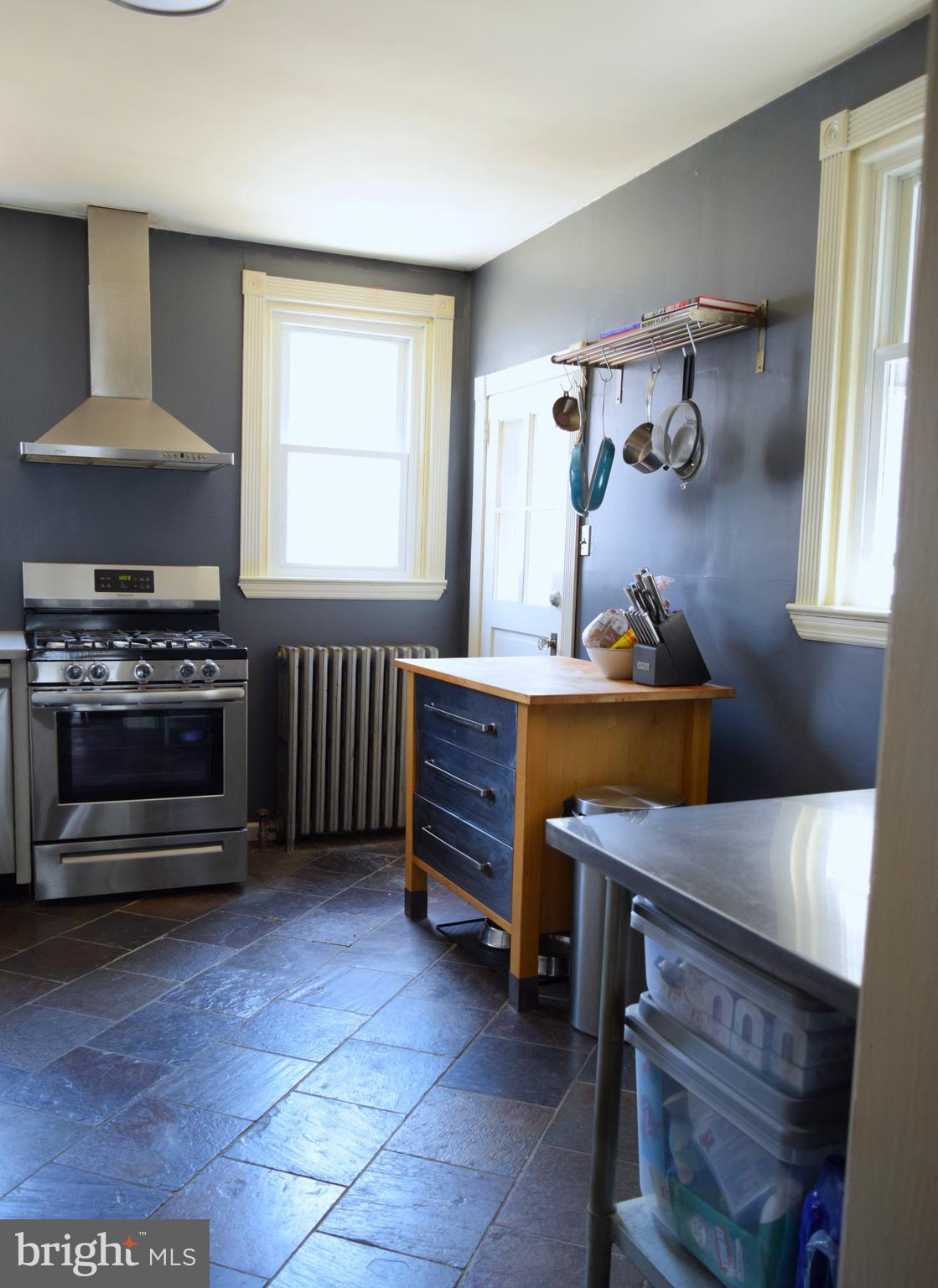 3407 Friendship Street Philadelphia, PA 19149 - Photo 12 of 36 Kitchen