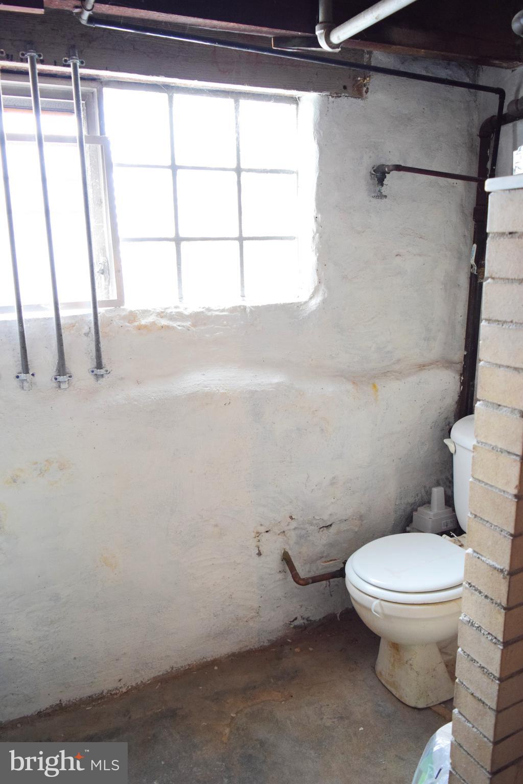 3407 Friendship Street Philadelphia, PA 19149 - Photo 31 of 36 Basement