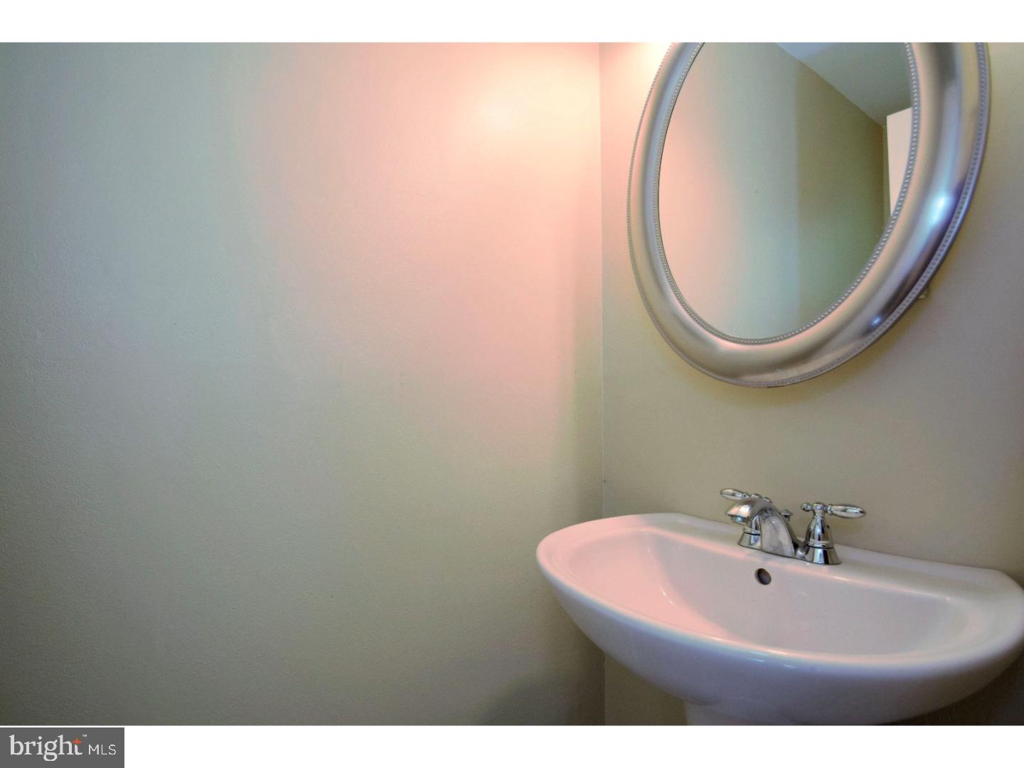 171 Windmill Road Willow Grove, PA 19090 - Photo 11 of 25 Gallery Image 11