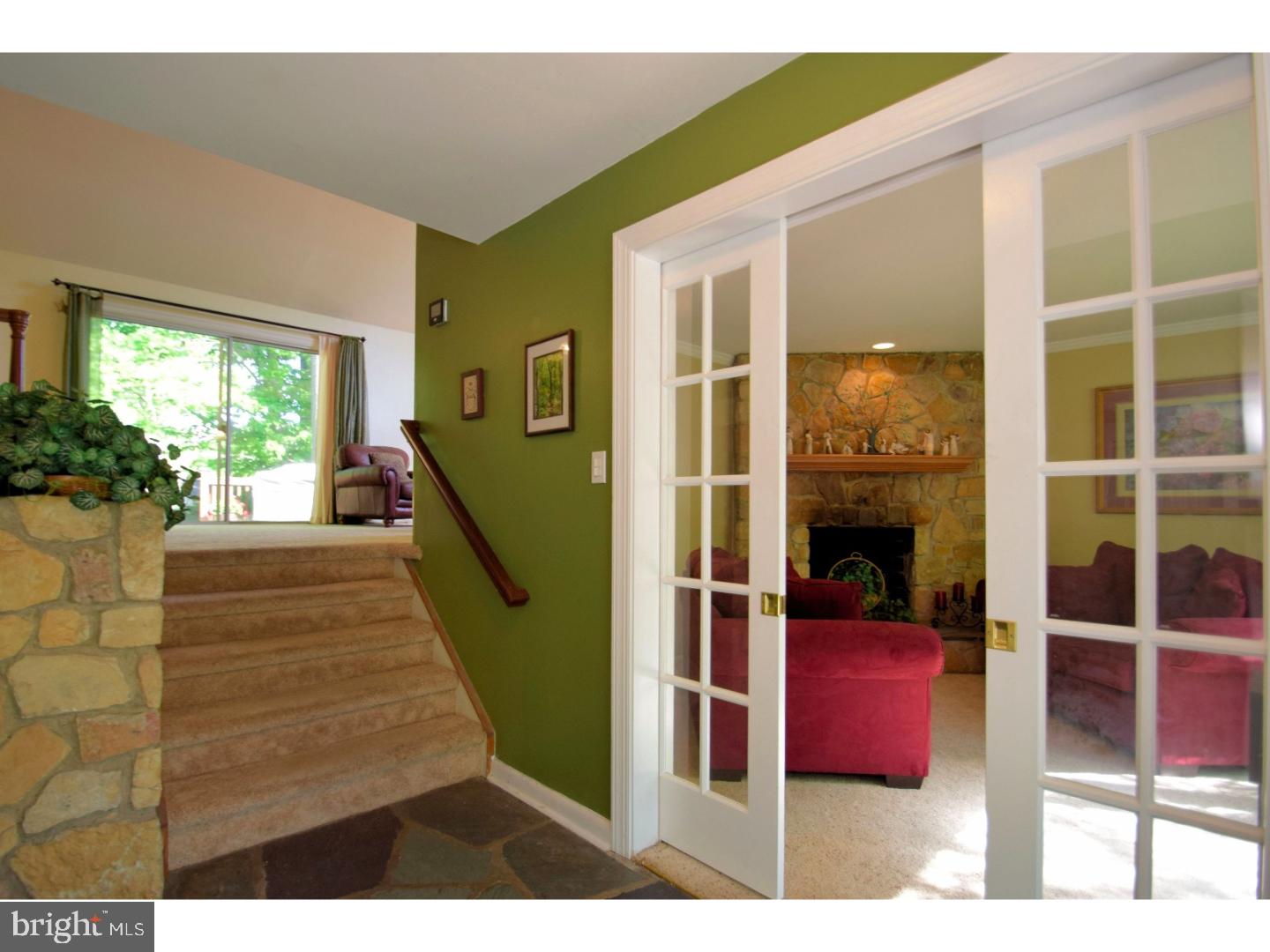 171 Windmill Road Willow Grove, PA 19090 - Photo 2 of 25 Gallery Image 2
