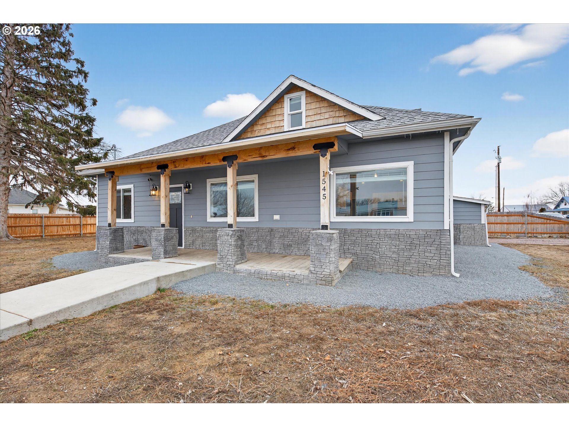 1545 3rd Street Haines, OR 97833 - Photo 5 of 32