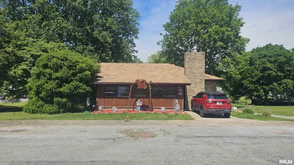 $159,900 | 405 4th Street, Rosiclare, IL 62982