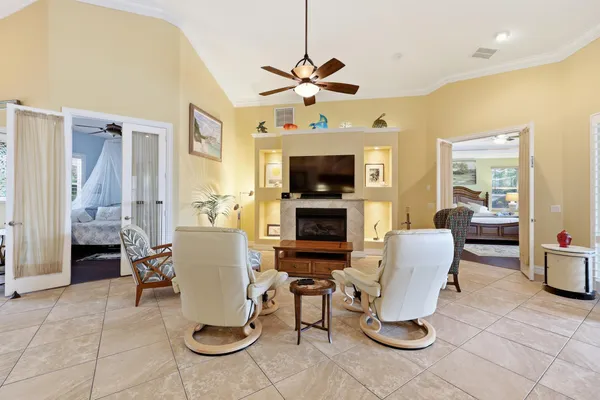 $1,200,000 | 2412 Southeast St Lucie Boulevard, Stuart, FL 34996