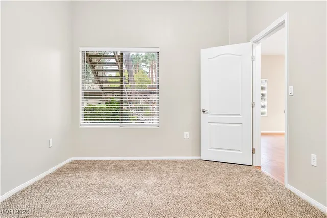 $1,395 | 8985 South Durango Drive, Unit 1045, Las Vegas, NV 89113