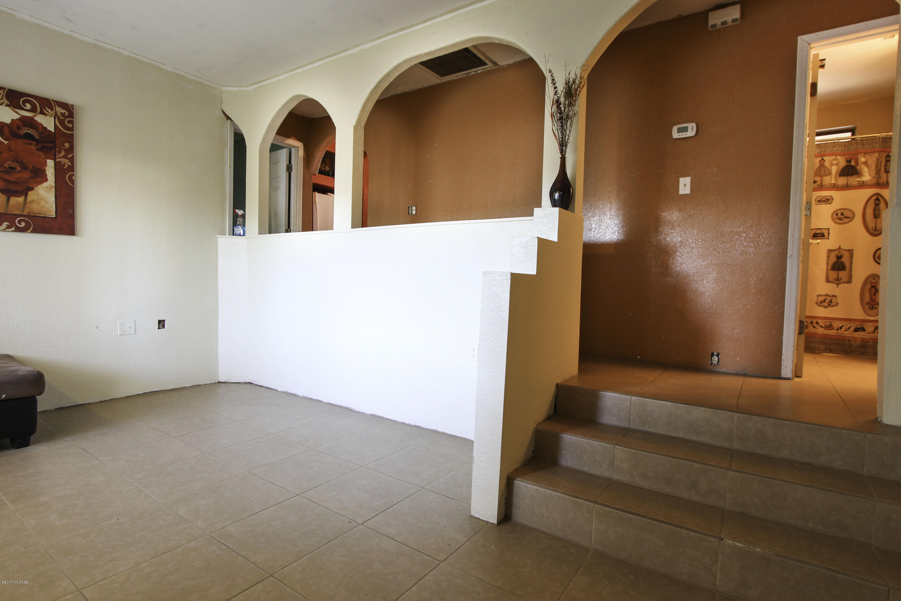 2732 West Bird Road Tucson, AZ 85746 - Photo 5 of 21 Gallery Image 5