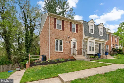 $620,000 | 11019 Candlelight Lane, Potomac, MD 20854