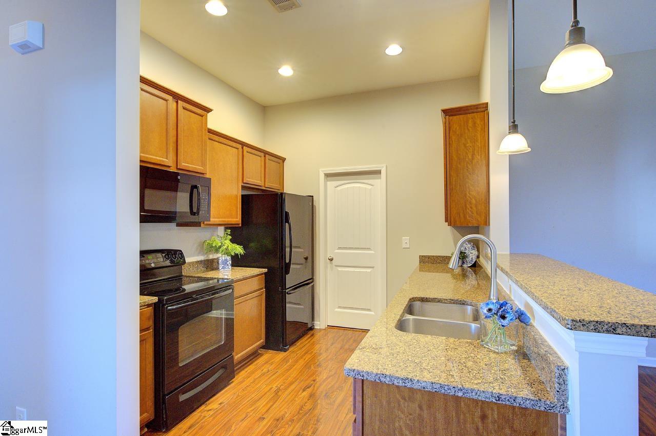 10 Harwick Court Easley, SC 29642 - Photo 10 of 48