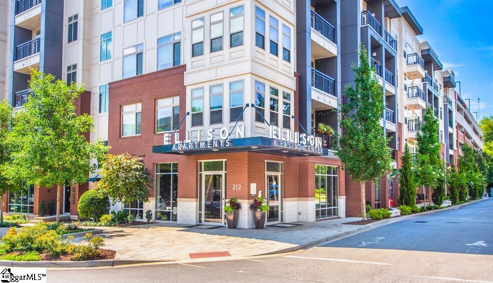 212 East Broad Street, Unit GINGHAM Greenville, SC 29601 - Photo 2 of 28