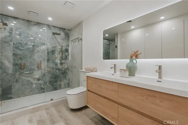 $999,000 | 885 West Arrow Highway, Upland, CA 91786