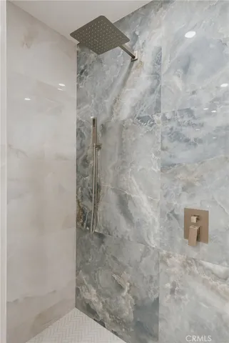 $999,000 | 885 West Arrow Highway, Upland, CA 91786