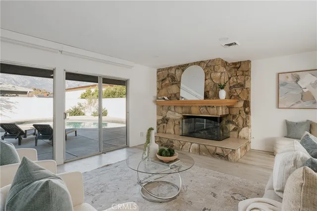 $999,000 | 885 West Arrow Highway, Upland, CA 91786