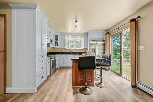 $499,900 | 18 Old Worcester Road, Charlton, MA 01507