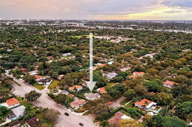 $959,000 | 20 Northwest 93rd Street, Miami Shores, FL 33150