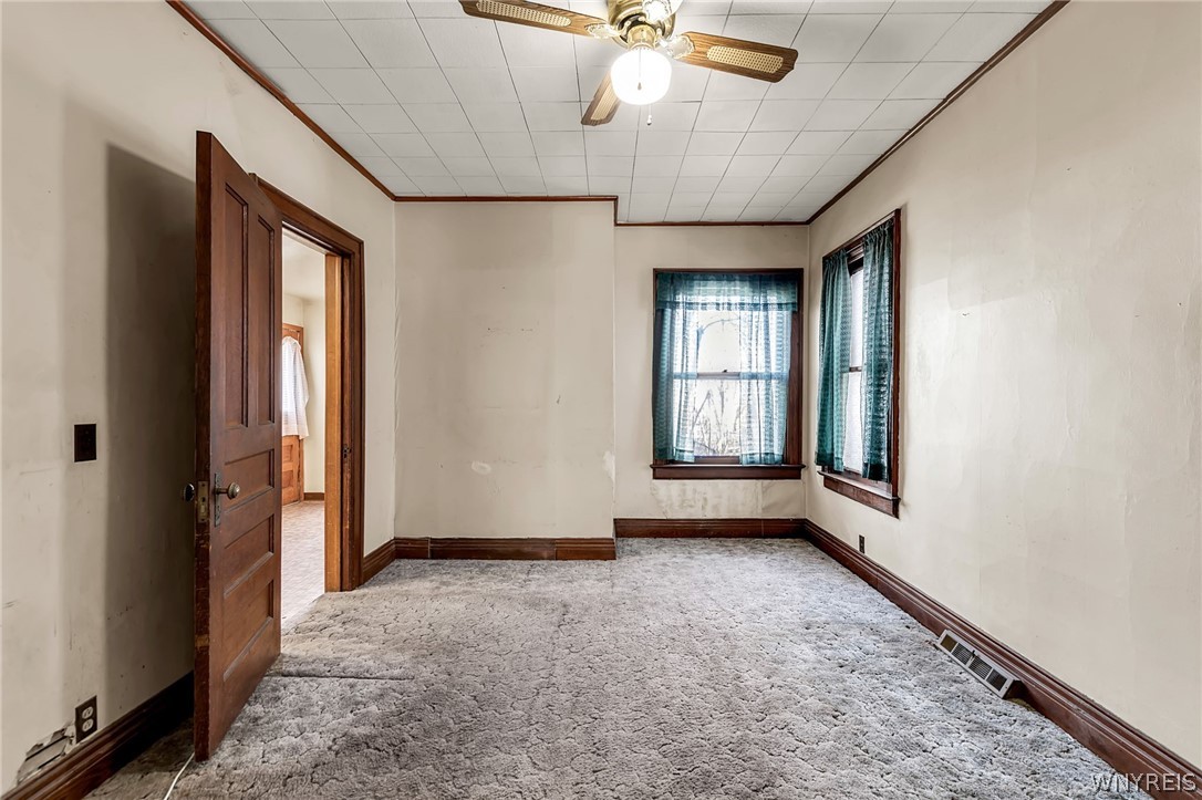 364 West Delavan Avenue Buffalo, NY 14213 - Photo 15 of 32