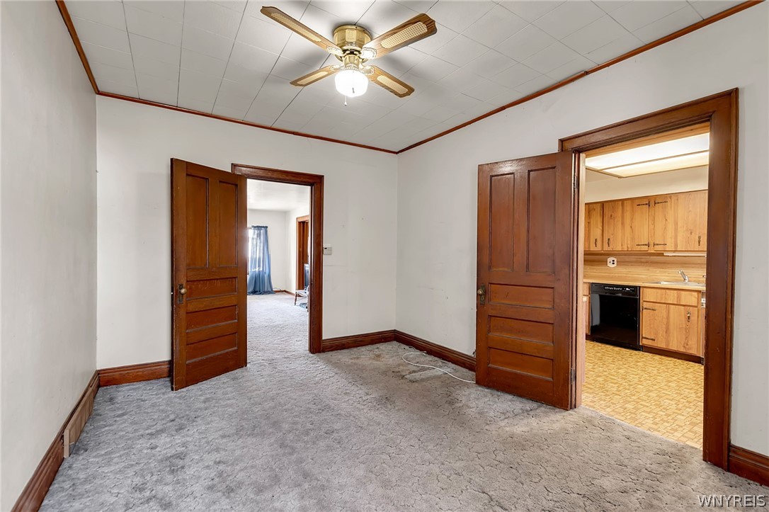 364 West Delavan Avenue Buffalo, NY 14213 - Photo 16 of 32