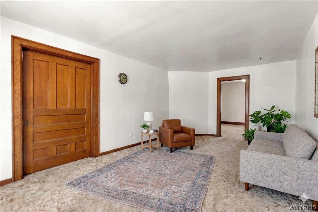 364 West Delavan Avenue Buffalo, NY 14213 - Photo 17 of 32