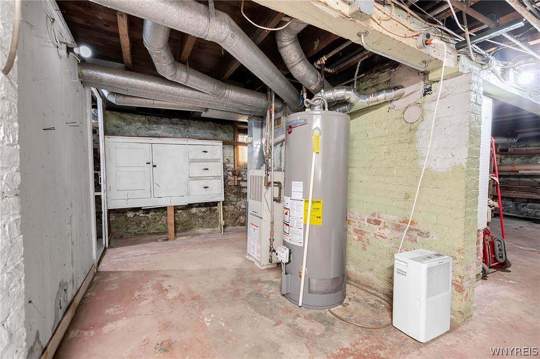 364 West Delavan Avenue Buffalo, NY 14213 - Photo 30 of 32