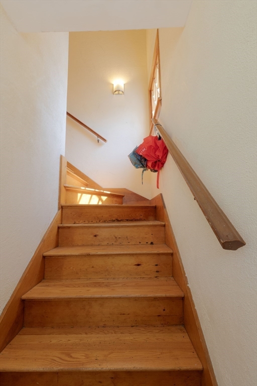 89 Brayton Road, Unit 2 Boston, MA 02135 - Photo 4 of 20